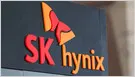 Asian chipmakers extend Wall Street losses as US Fed rate hike fears and AI funding worries mount; SK Hynix fell 10%+ on the KRX, while Samsung fell ~10% (Lee Ying Shan/CNBC)