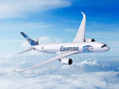 EgyptAir honors doctor who saved passenger’s life mid-flight from London