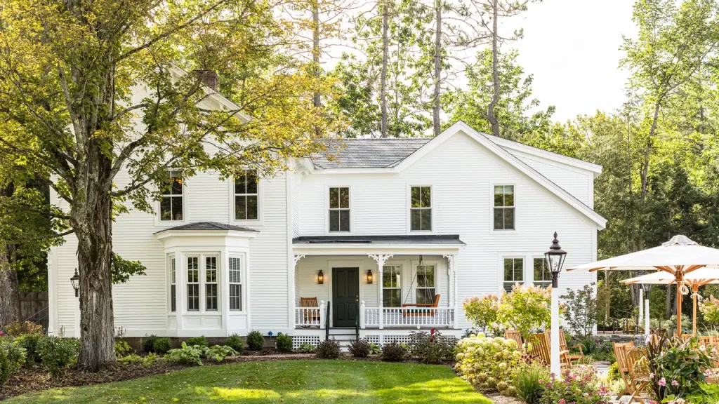 Some of Vermont’s Best Farm-to-Table Dining Can Be Found at This 8-Room Hotel