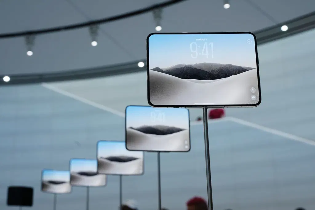 iPhone Duo will usher foldables into the mainstream, just as iPhone did with smartphones; sources: iPhone game controllers will launch under the Beats brand (Mark Gurman/Bloomberg)