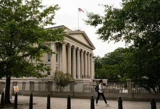 Sources: the Trump administration is considering an initiative to promote use of dollar-denominated stablecoins overseas, including via JVs with private firms (Bloomberg)