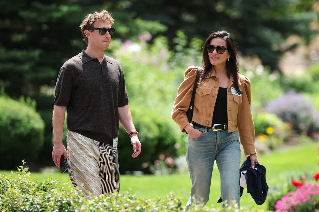 A profile of Meta Compute co-lead Dina Powell McCormick, who is using her network to help structure major AI financing, as Mark Zuckerberg focuses on product (Bloomberg)