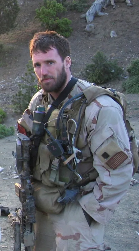 Memorial Day Workout Honoring Fallen Navy SEAL Becomes National Trib.