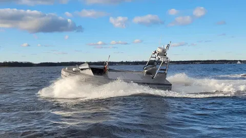 HII, MetalCraft Marine Deliver ROMULUS-25 USV Prototypes for USMC
