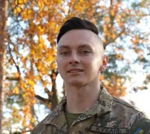 Genuine Russian Cossacks Fight For Ukraine Against Putin's Regime