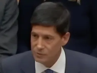 Is Kevin Warsh's Silence the Beginning of the End for the Fed?