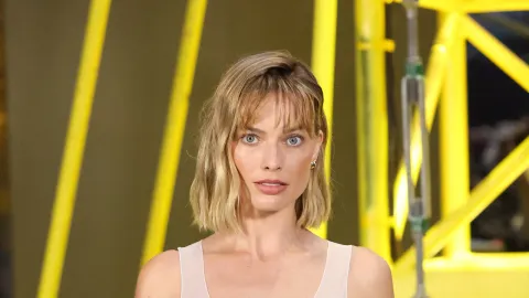 The Best Celebrity Bobs and Chops of 2026