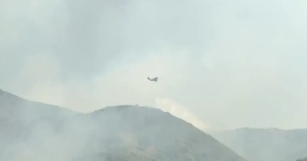 500 firefighters battling Sandy Fire in California's Simi Valley