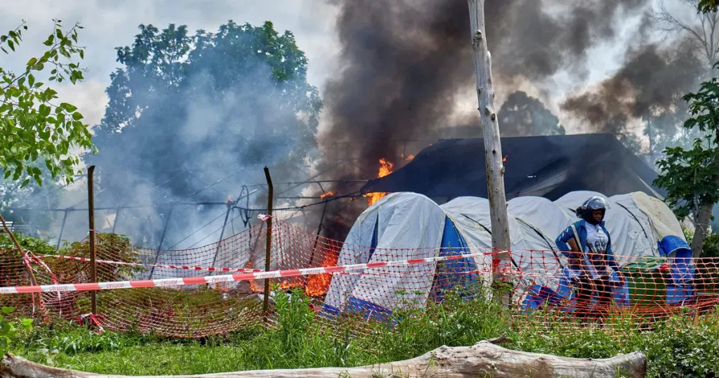 Ebola treatment center in Congo set on fire as fear and anger grow