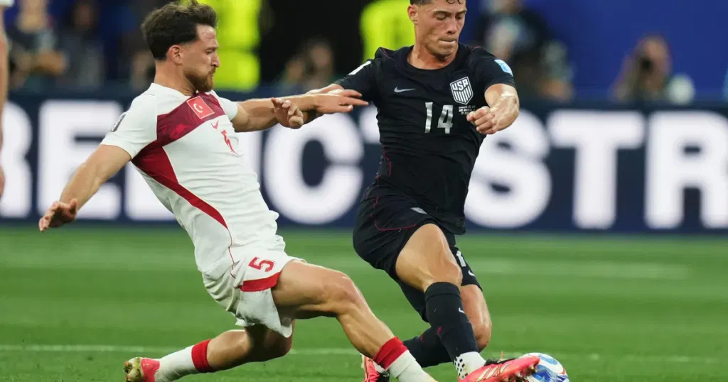 U.S. men suffer first 2026 World Cup loss, 3-2 to Turkey before knockout round
