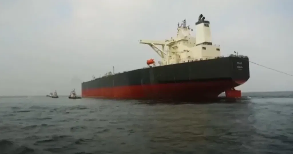 Oil prices fall amid hope for U.S.-Iran diplomacy as strikes paused