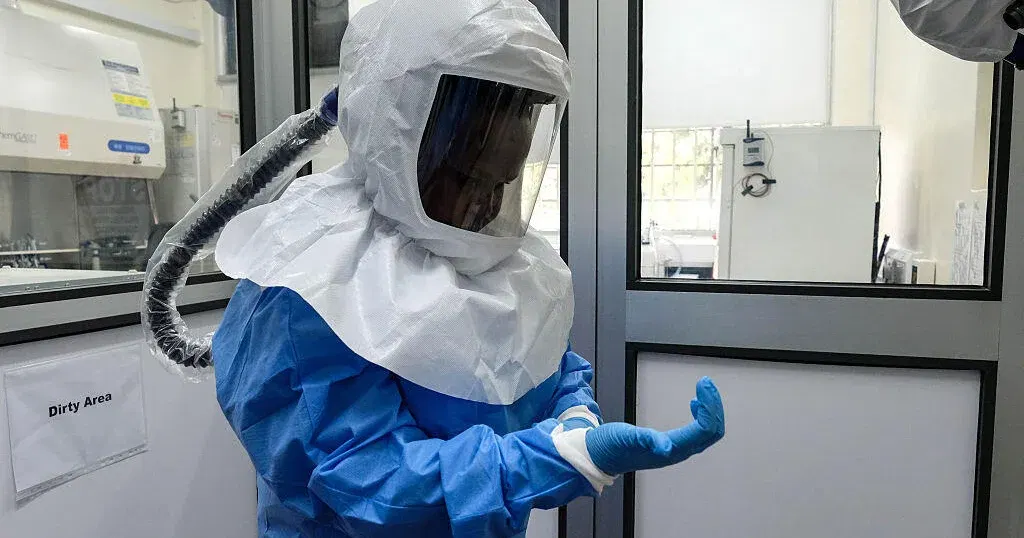 Uganda closes its border with Congo over Ebola outbreak