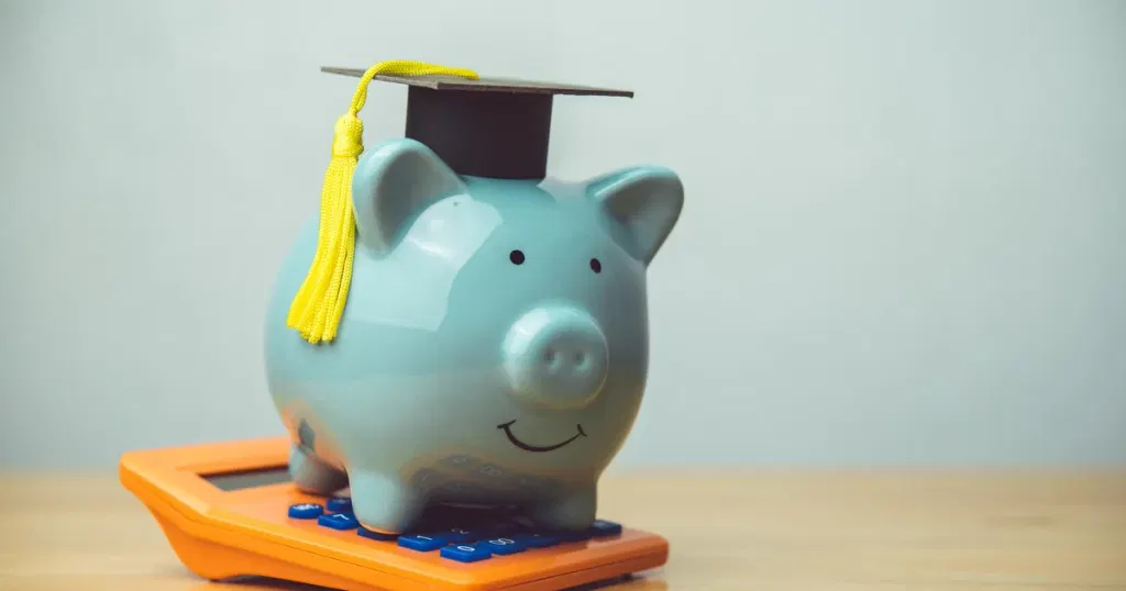 What's a good student loan interest rate for fall 2026?
