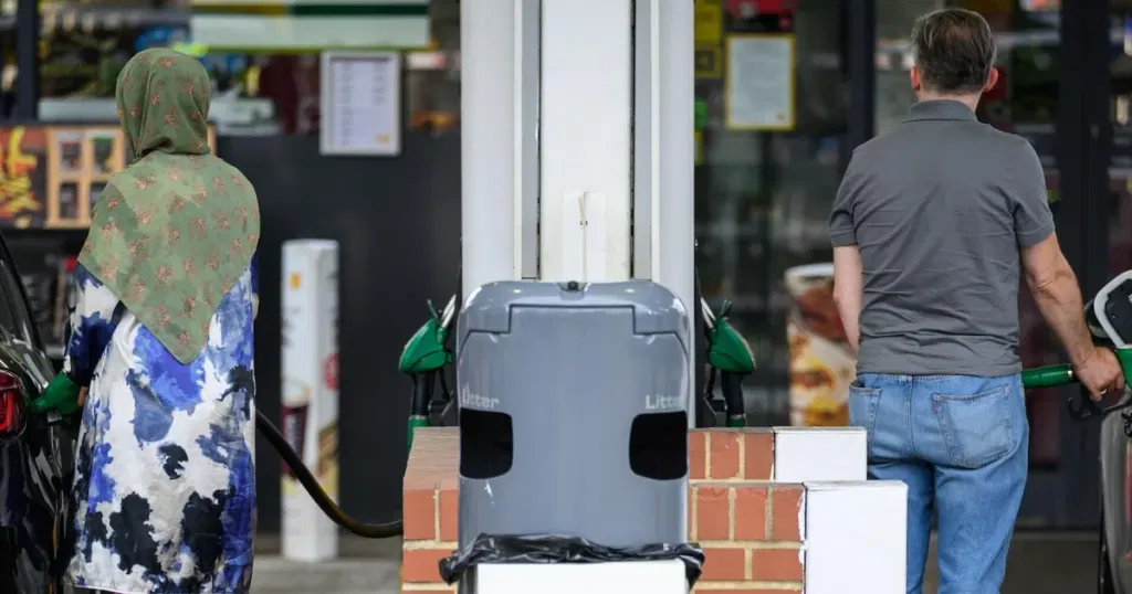Global oil prices hover around $90 per barrel as Fed set to make interest rate decision