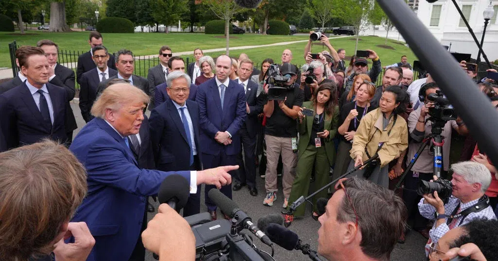 Trump and major AI executives sign "morally binding" voluntary controls