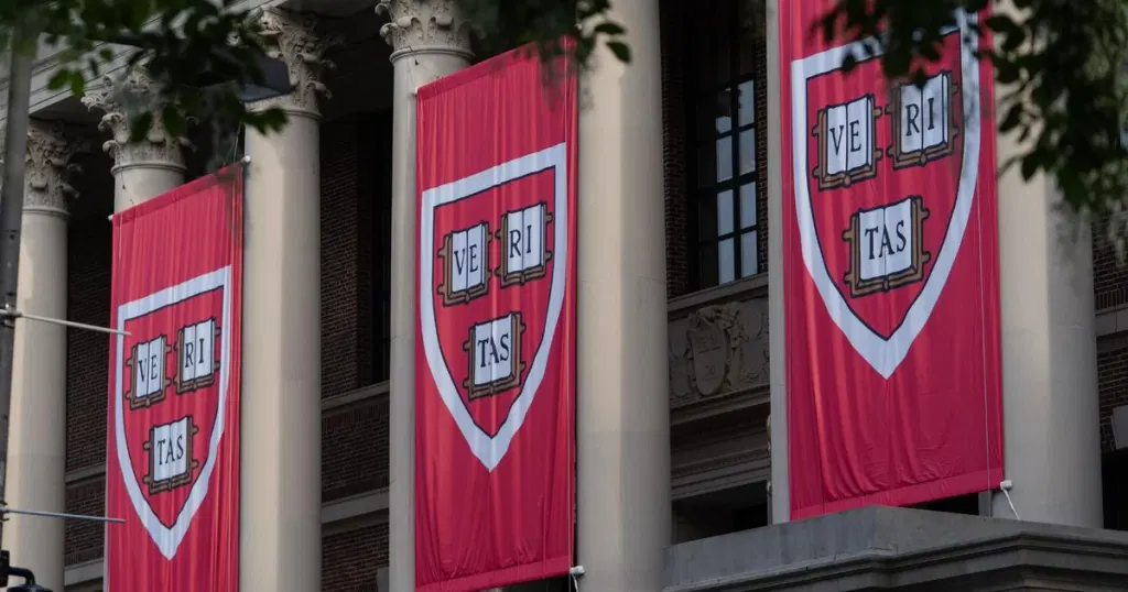 Harvard faculty votes to limit number of A's awarded