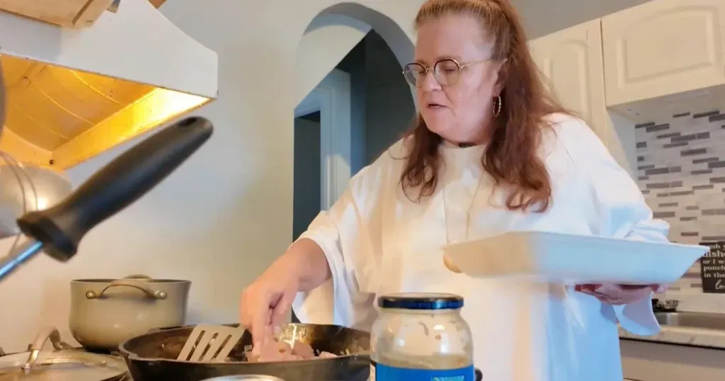 Woman who works 2 jobs faces food insecurity amid price hikes: "You feel like a failure"
