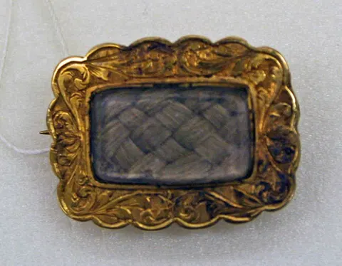 Victorian hair jewelry: bracelets and rings woven from the dead