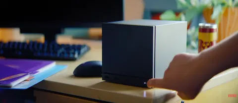 The Steam Controller doesn't just scream. It sings, too
