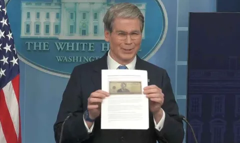 Here's the $250 bank note with Trump's mugshot on it