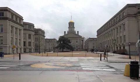 University of Iowa students must take Intellectual Freedom classes whether they want to or not