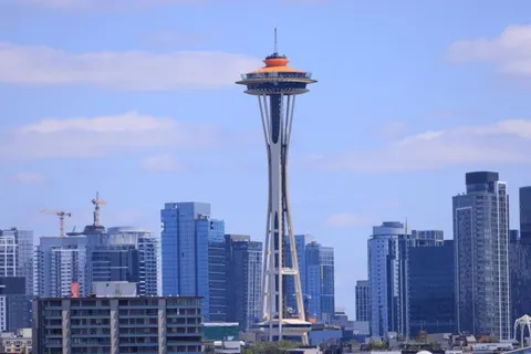 Two men rode the elevator to the top of the Space Needle and jumped off