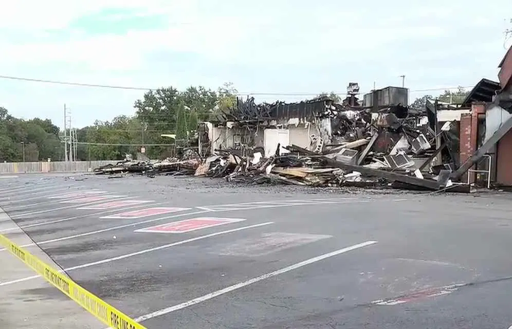 Diners flee McDonalds restaurant as blaze consumes it