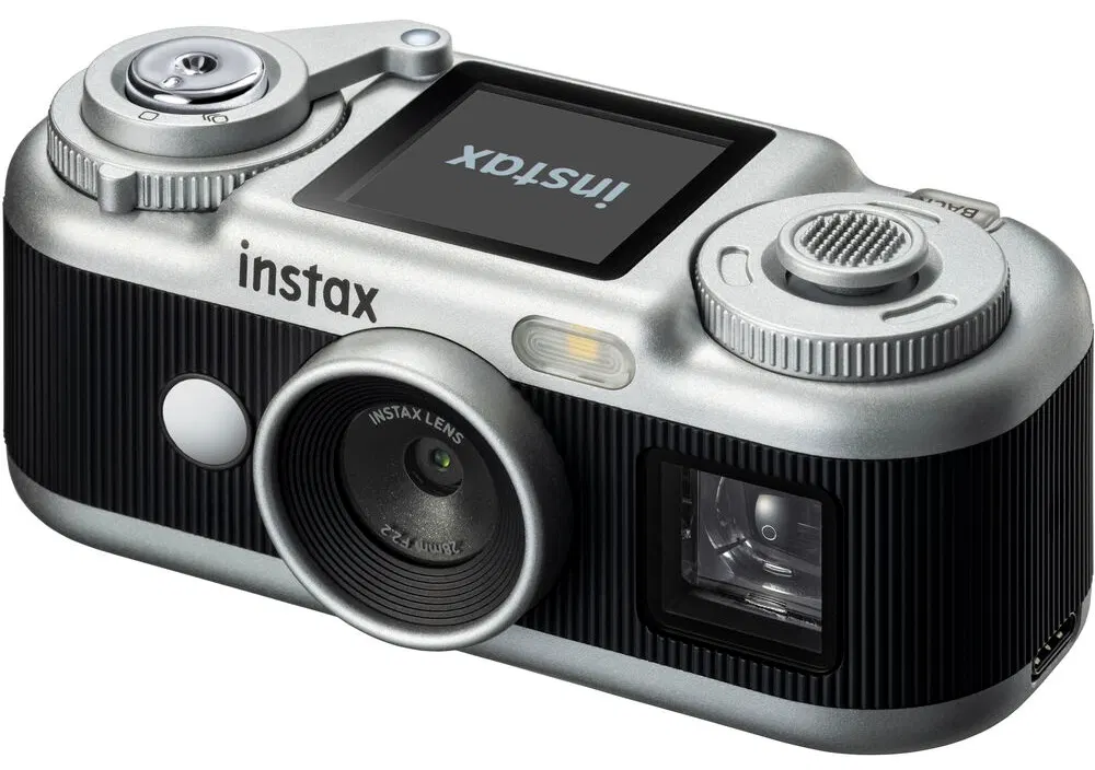 Instax Pal 2: fun but pricey pocket toy camera