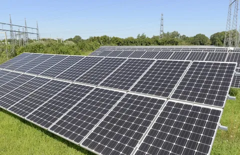 Soaring solar and a surge in hydro push more coal off the US grid
