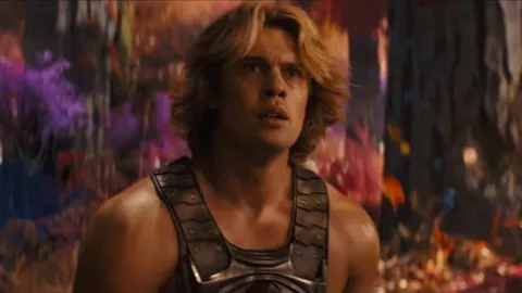 Masters of the Universe final trailer brings the '80s nostalgia