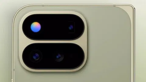 The Pixel 11's "glow" feature is actually called HiLight—here's what it does