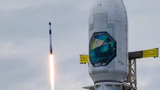 Rocket Report: SpaceX completes launch triple-header; Rocket Lab nets big contract