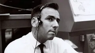 Milt Windler, NASA flight director who helped save Apollo 13, dies at 94