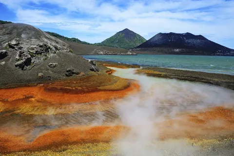 An Underwater Volcanic Eruption Brewing in the Bismarck Sea May Cause a New Island to Rise&nbsp;
