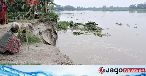 প্রকল্প বাড়লেও ভাঙন কমেনি যমুনায়