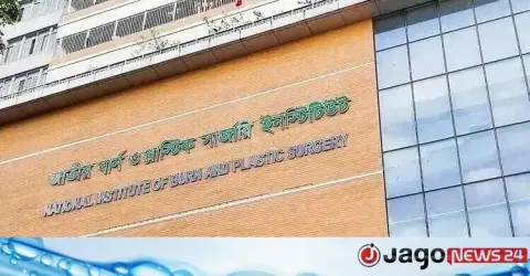গ্যাস লিকেজের আগুনে দগ্ধ স্বামী ও ভাগনির পর মারা গেলেন ফাহিমাও