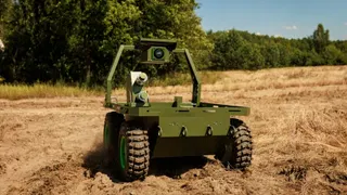  Ukraine's next weapon against Russian drones is this slightly odd tiny robot which fires nets into the air in all directions 