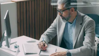  Claude Opus 5 isn't just for work — these are the 5 prompts retirees should try first 