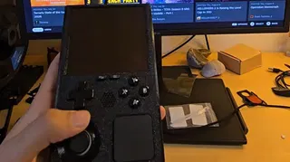  Redditor somehow turns a Steam Deck into a Game Boy — and I'm loving the 'SteamBoy' 