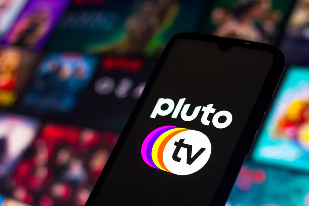 3 acclaimed dramas with 90%+ on Rotten Tomatoes to watch free on Pluto TV — including Bo Burnham's slept-on coming-of-age tale