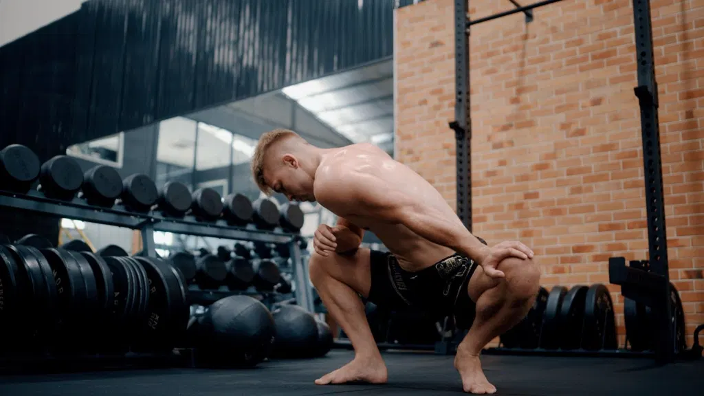 I tried 5 viral TikTok mobility drills for tight hips after sitting all day — these 2 are worth your time