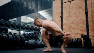  I tried 5 viral TikTok mobility drills for tight hips after sitting all day — these 2 are worth your time 