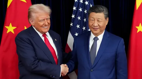 Trump calls $14 billion Taiwan arms deal a 'negotiating chip' with China after Xi said Taiwan issue could lead to 'clashes and even conflicts' — Trump says 'Taiwan would be very smart to cool it a little bit'