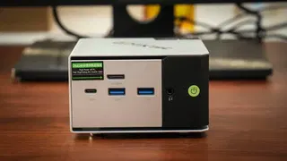  The GMKtec M8 is a surprisingly powerful 4.5-star mini PC for the office — and it's now discounted at Amazon 