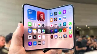  The iPhone Duo has a lot of hype, but this poll has a surprising reveal for Samsung's foldable 