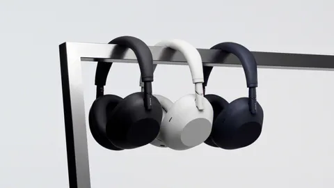  The phenomenal Sony WH-1000XM6 Headphones are down to a record-low price right now at Amazon 