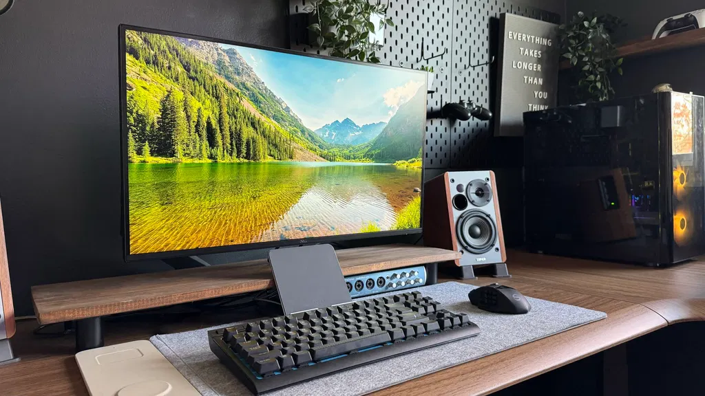 October Prime Day home office deals live — I found the best savings on Apple Mac minis, FlexiSpot chairs, Logitech gear and more