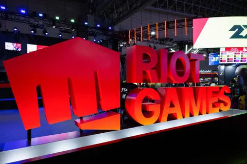 Valorant anti-cheat update soft-bricks $6,000 cheating hardware, company then trolls cheaters on social media — studio tweets 'congrats to the owners of a brand new $6k paperweight'