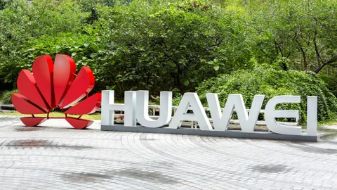 Huawei develops 122TB SSD with new packaging tech to sidestep US sanctions on 3D NAND chips — Chinese firm develops proprietary tech to cram more NAND dies in a smaller footprint