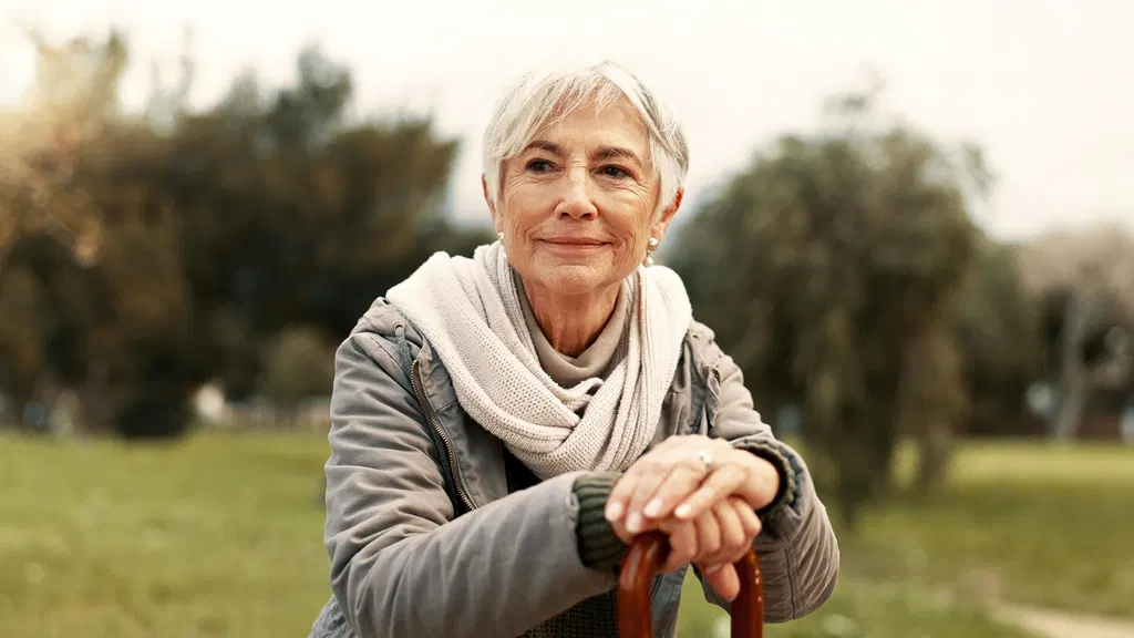 A physical therapist says these are the 4 best exercises for maintaining walking speed as you age
